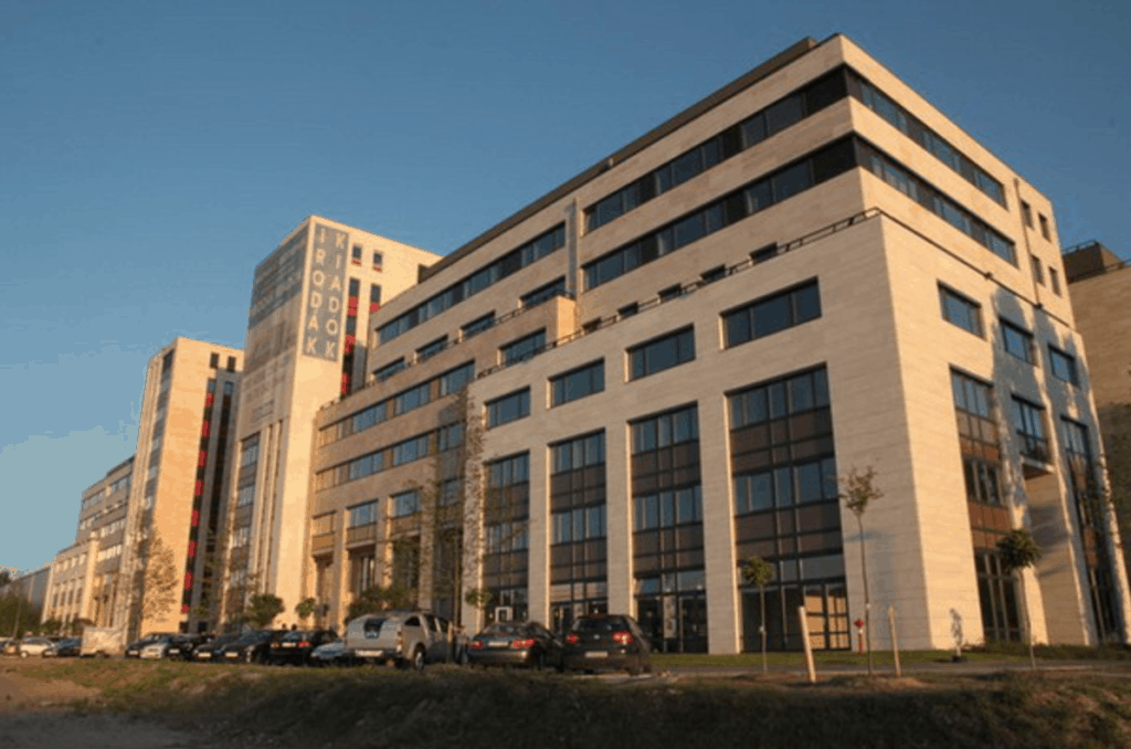 Perfect Age at Versys Clinic