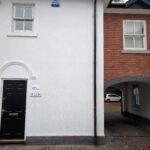 Skin & Follicle Clinic