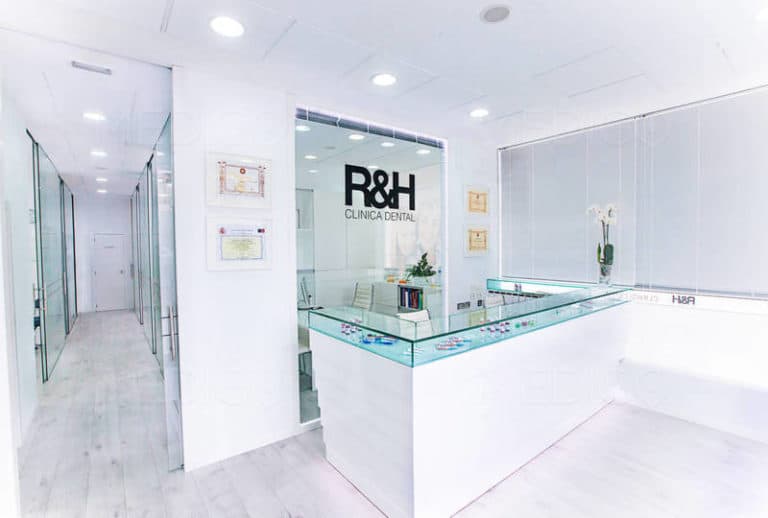 R&H Clinica Dental
